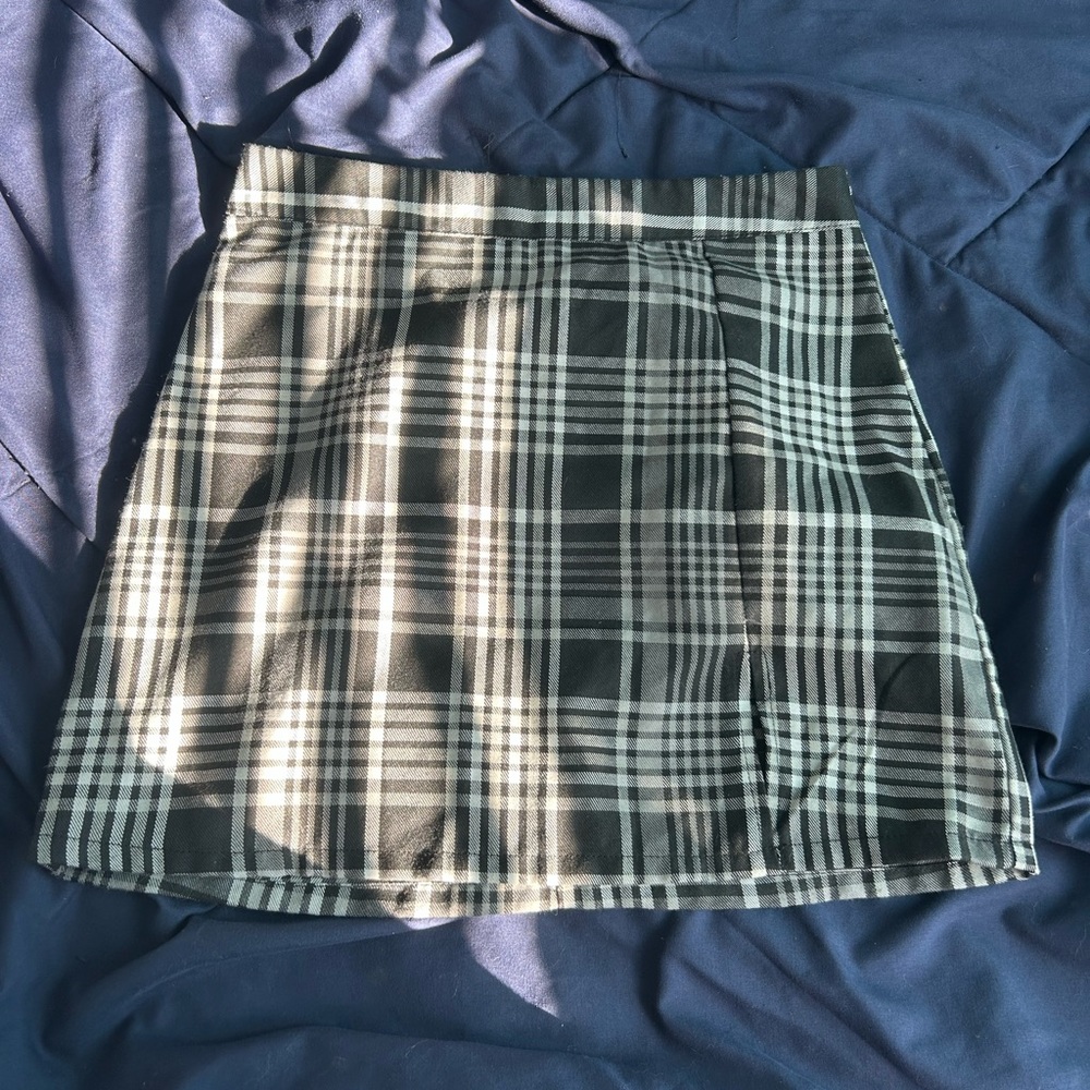 mini skirt